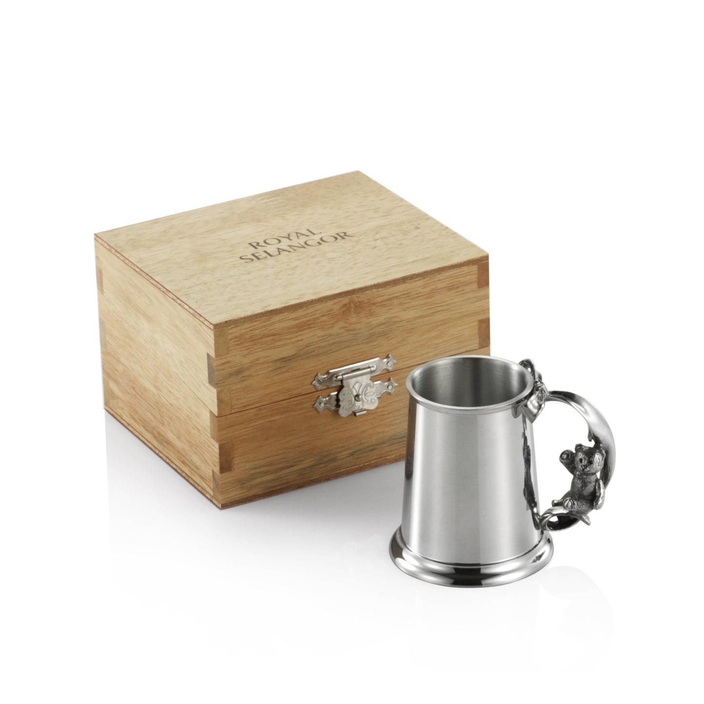 Childs Pewter Teddy Bear Mug in Wooden Box 0E0632