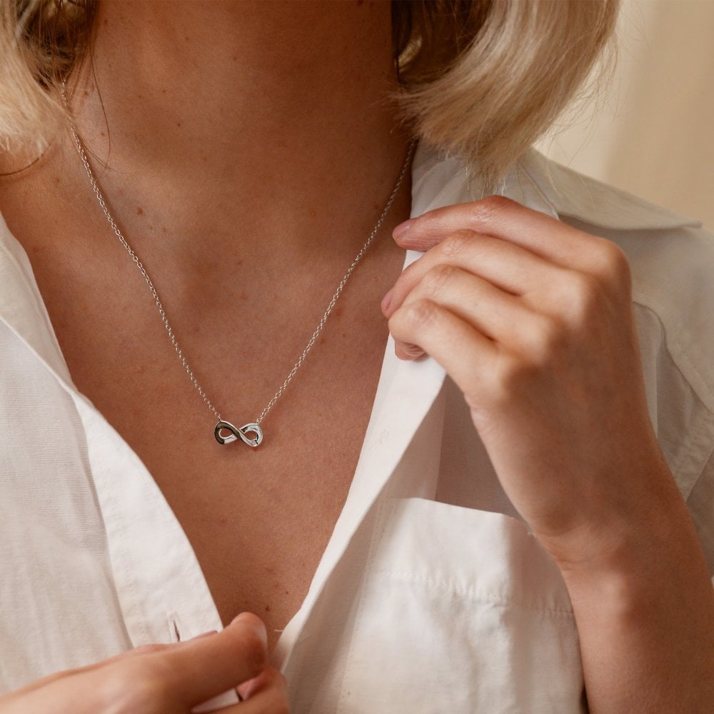 Sterling Silver Ladies Diamond Amulets Infinity Pendant DP893