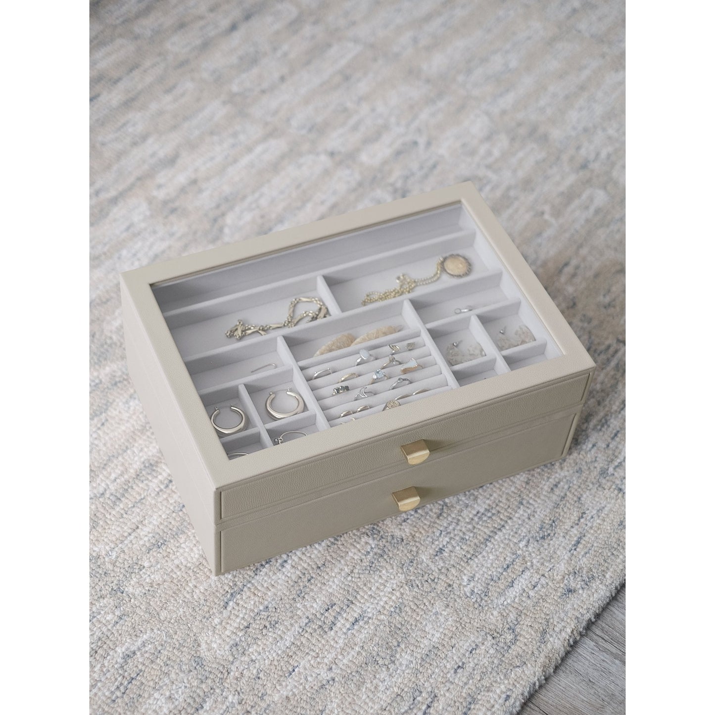 Ladies Oatmeal Faux Leather Supersize Jewellery Box 76054