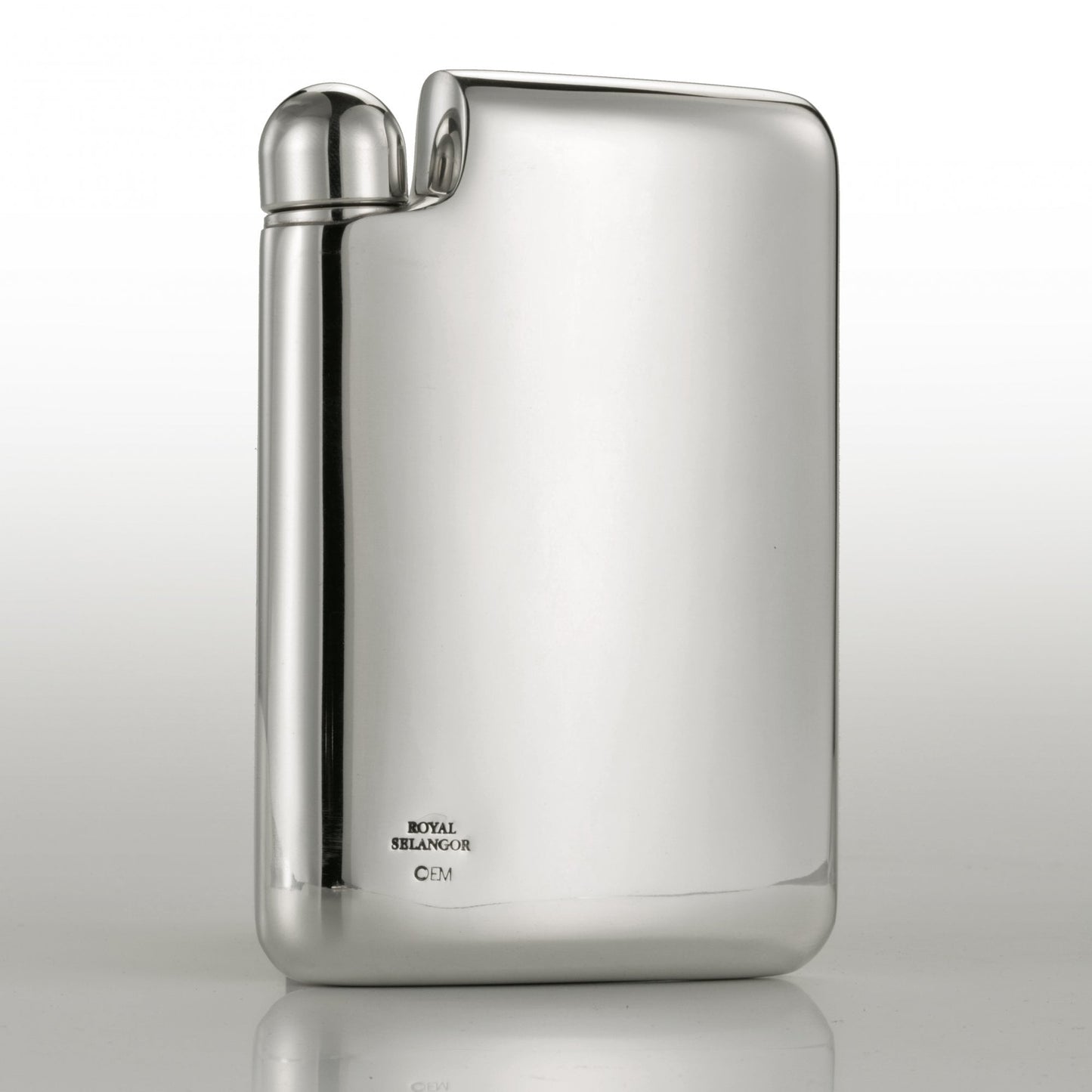 Erik Magnussen Pewter Hip Flask 16cl by Royal Selangor 014538R