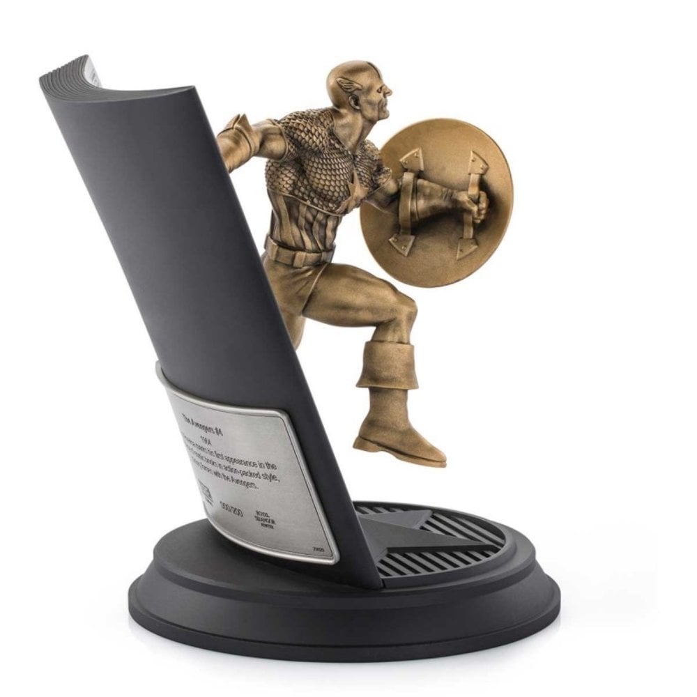 Limited Edition Gilt Captain America The Avengers 0179020E