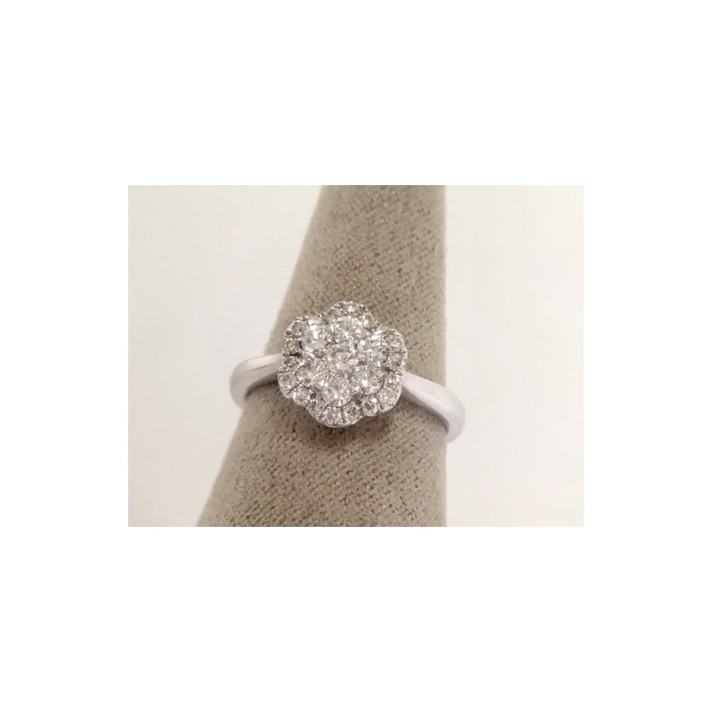 18ct White Gold Ladies Diamond Cluster Ring 0.74 Carat
