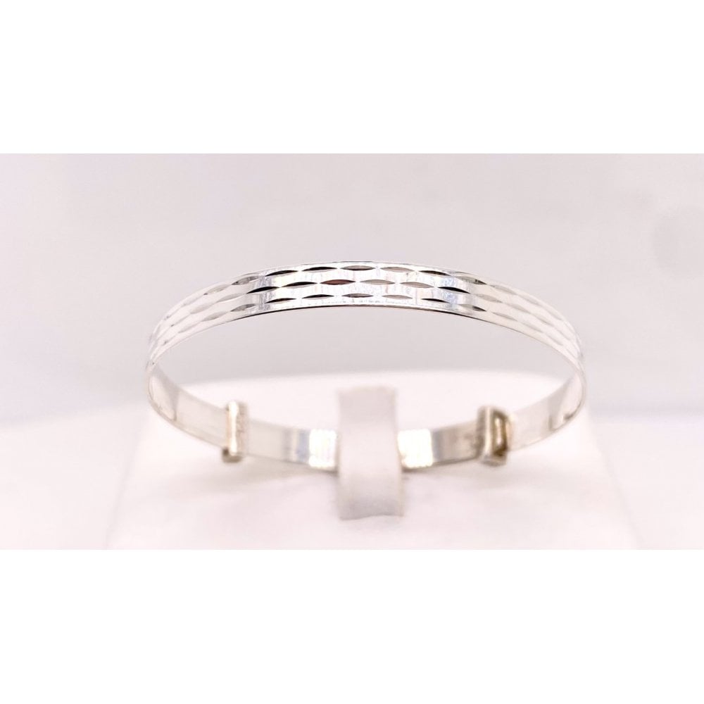 Sterling Silver Expandable Baby Bangle Diamond Cut Design SCE4B