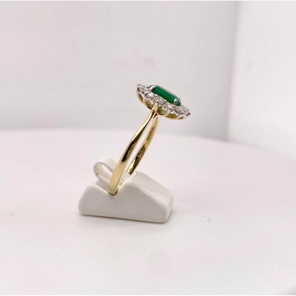 Ladies 18ct Yellow Gold Emerald and Diamond Cluster Ring