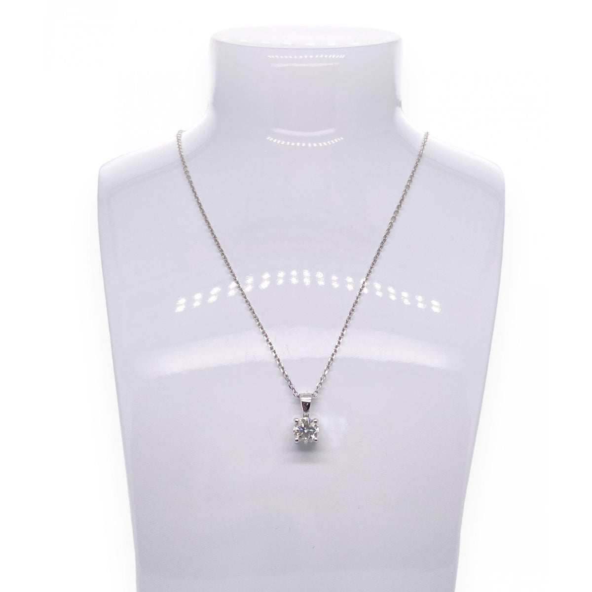 Ladies 18ct White Gold Diamond Solitaire Pendant 0.41ct