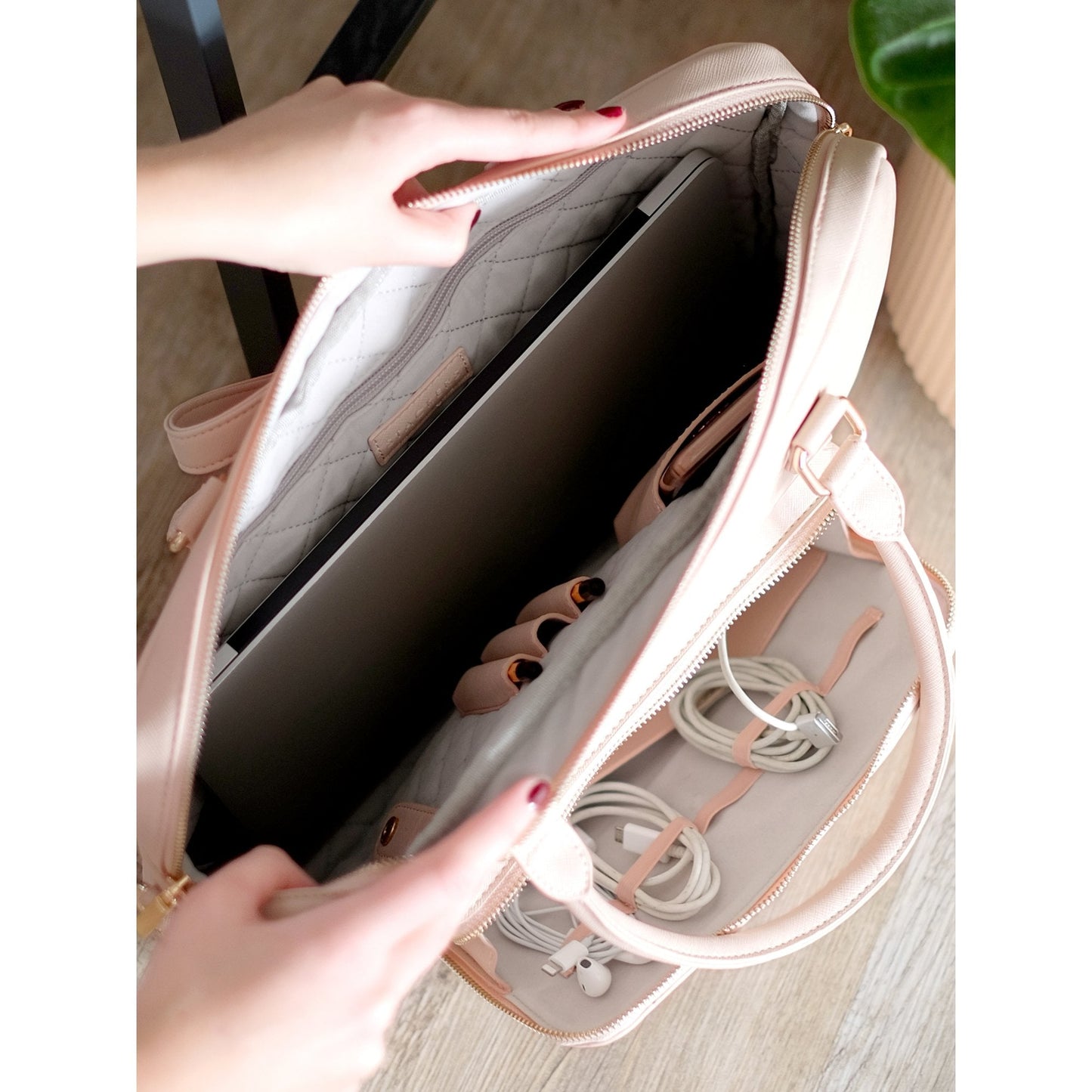 Ladies Blush Faux Leather Laptop Bag - Up to 15" 74423