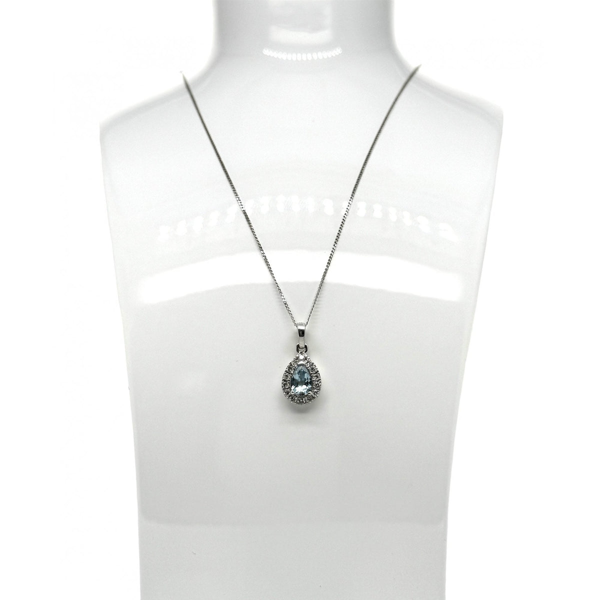 9ct White Gold Ladies Aquamarine and Diamond Cluster Pendant