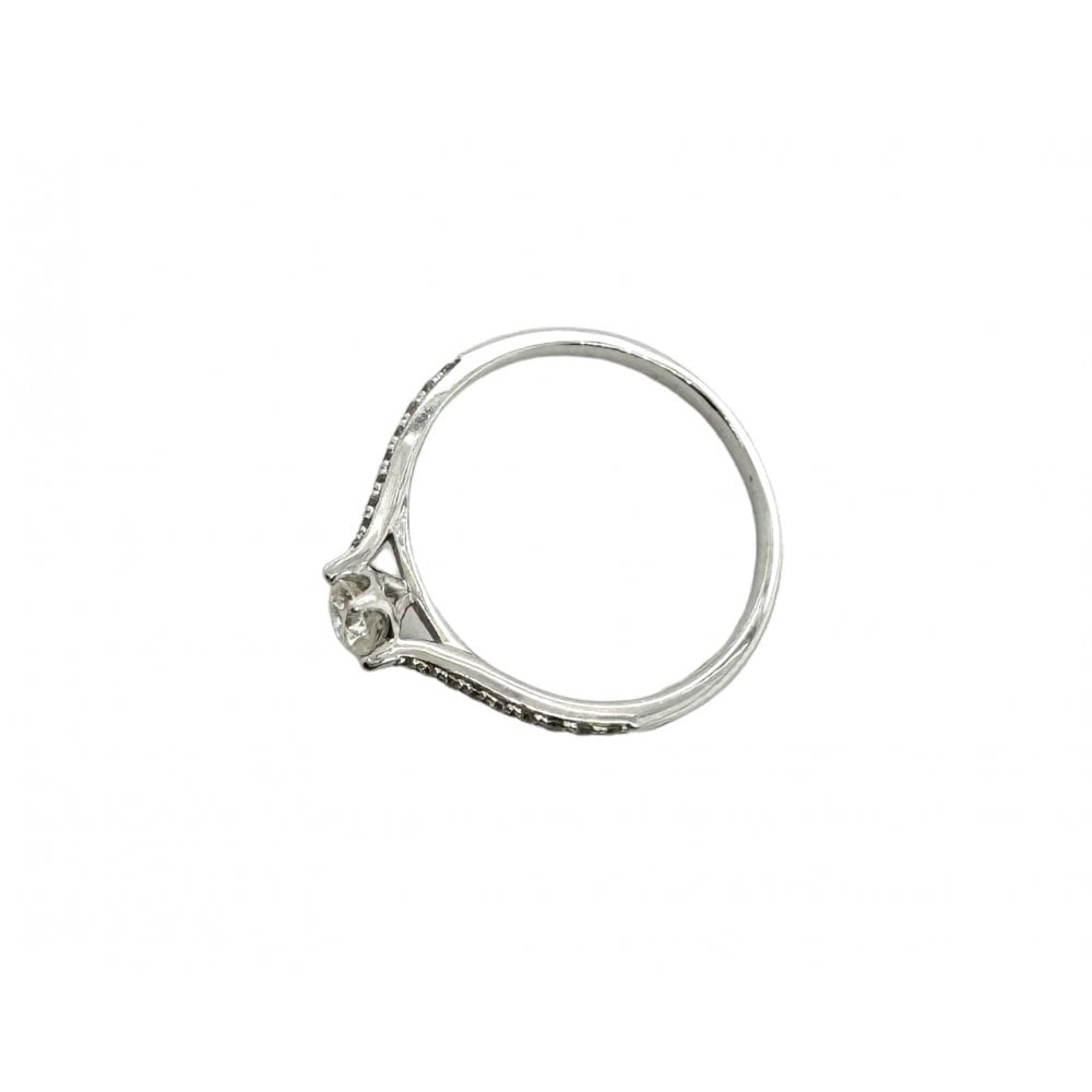 18ct White Gold Diamond Single Stone Engagement Ring
