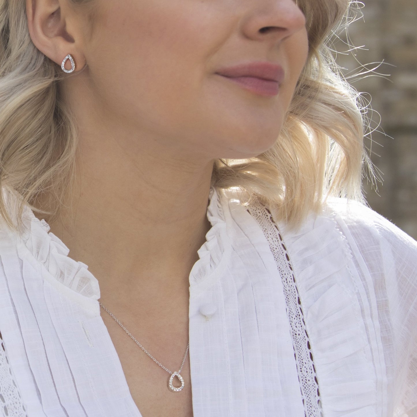Ladies Sterling Silver Striking Teardrop Pendant DP695