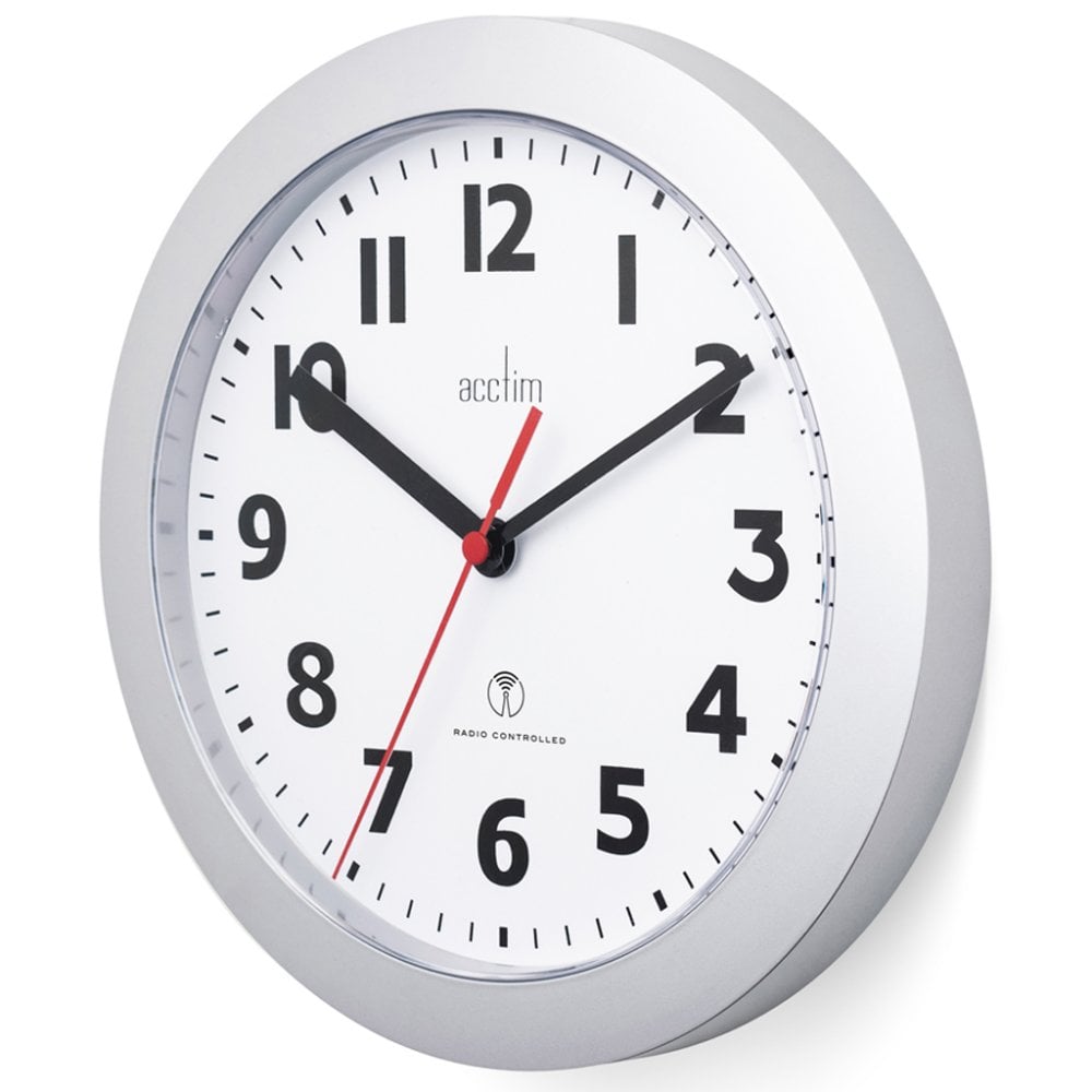 Radio Controlled Round Silver Tone Wall Clock Parona 74317