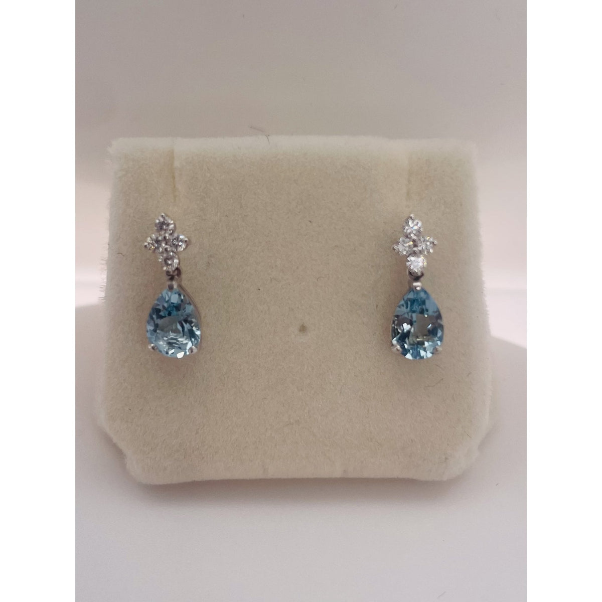 18ct White Gold Ladies Aquamarine and Diamond Drop Earrings