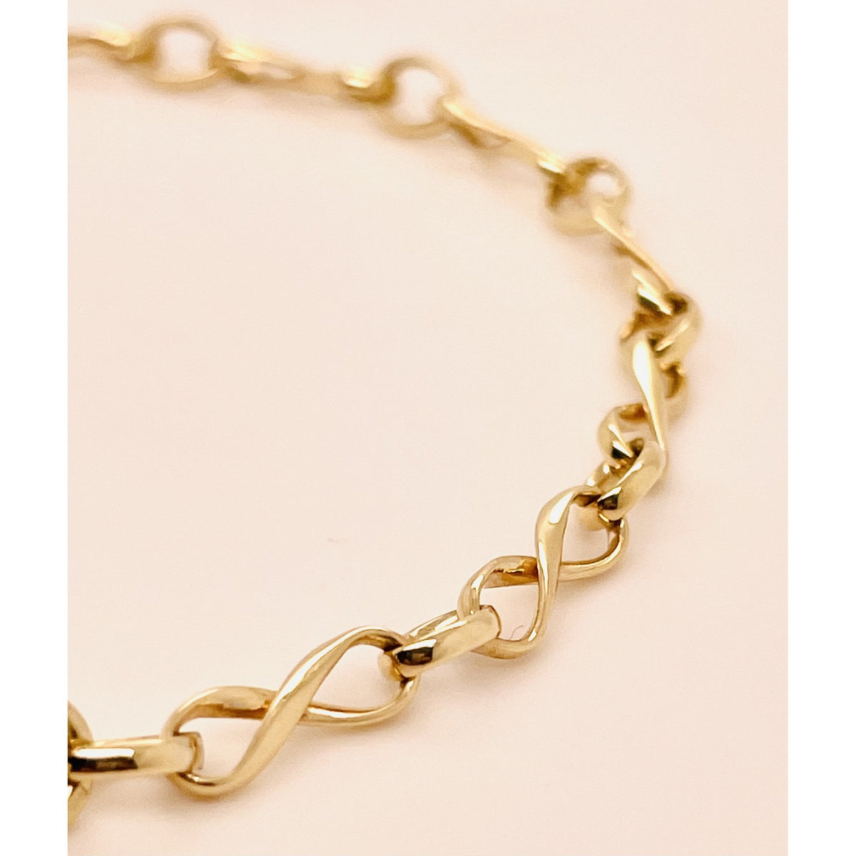 Ladies 9ct Yellow Gold Juliette Bracelet 19cm
