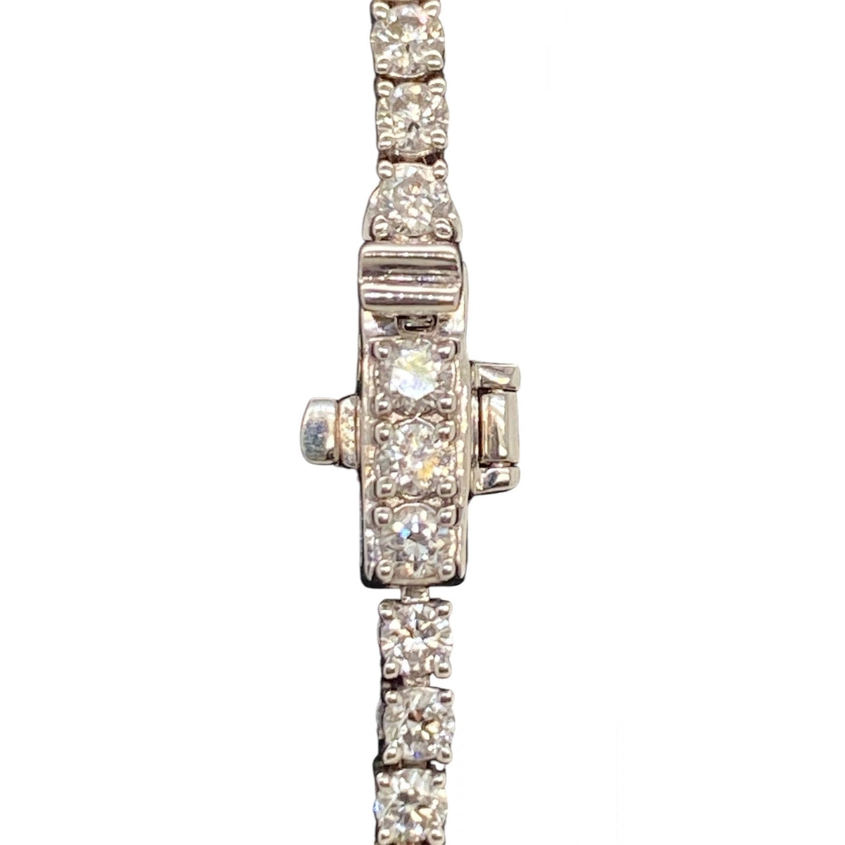 Ladies 9ct White Gold Lab Grown Diamond Tennis Bracelet