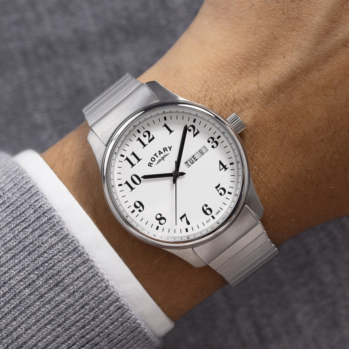 Gents Steel Battery Watch, Expanding Bracelet & Date RGB10025/01