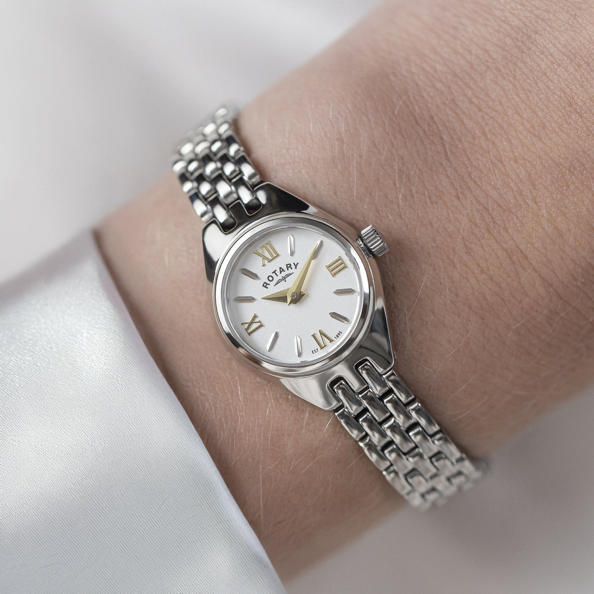 Ladies Stainless Steel Quartz Dress Watch on Bracelet LB05125/70