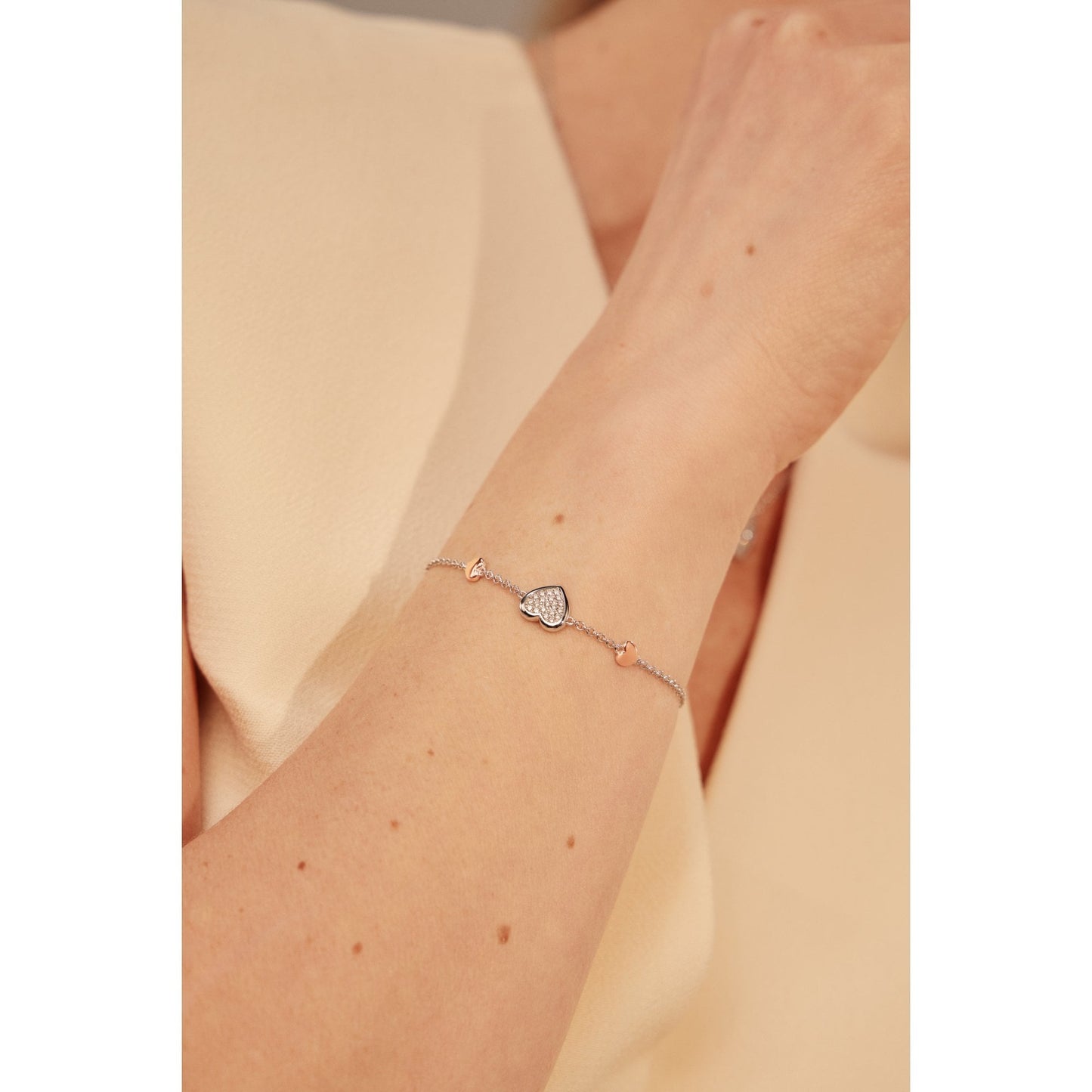 Silver and Gold Ladies Love Heart Bracelet 3SFYO994