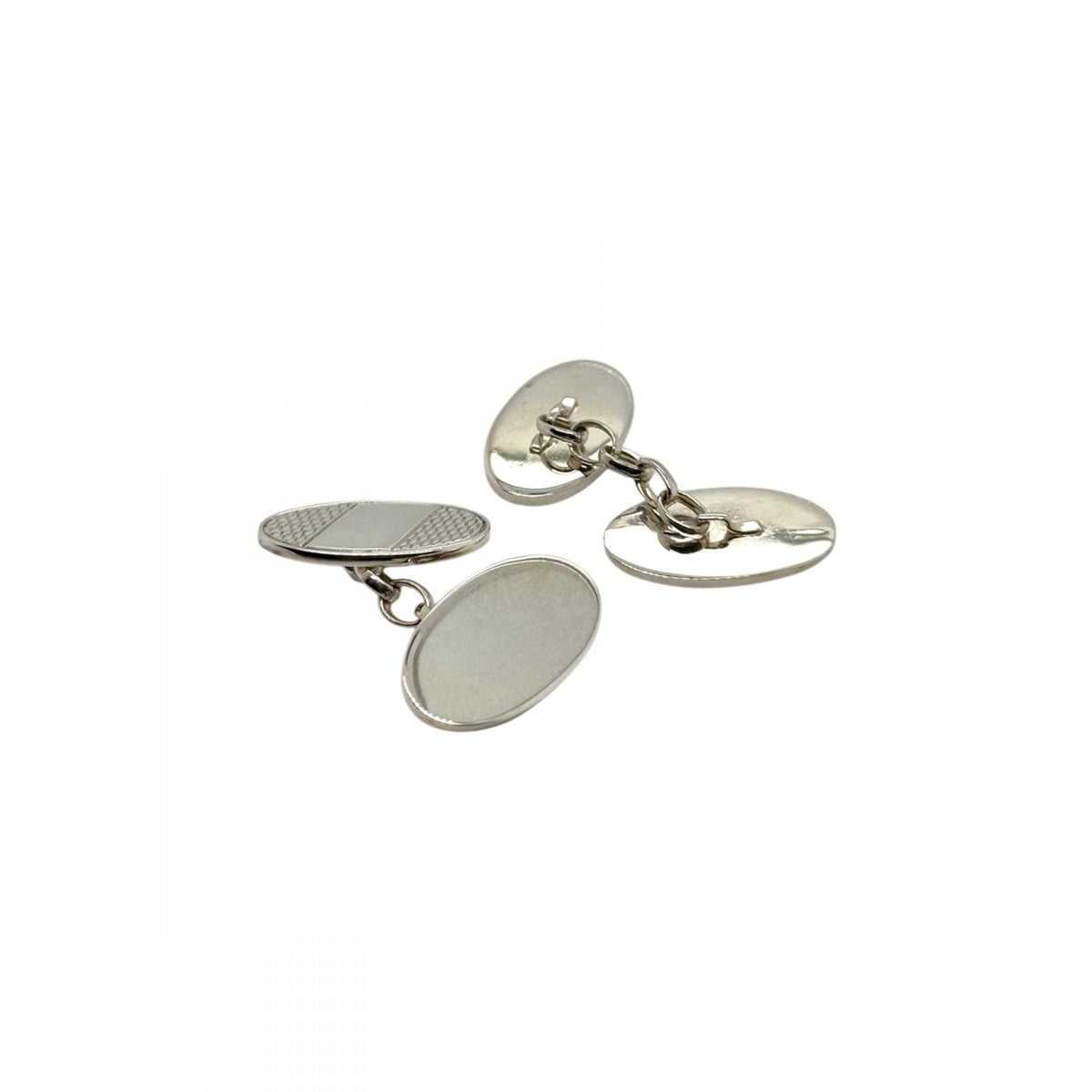 Sterling Silver Gents Half Engine Turned Cufflinks with Chain.