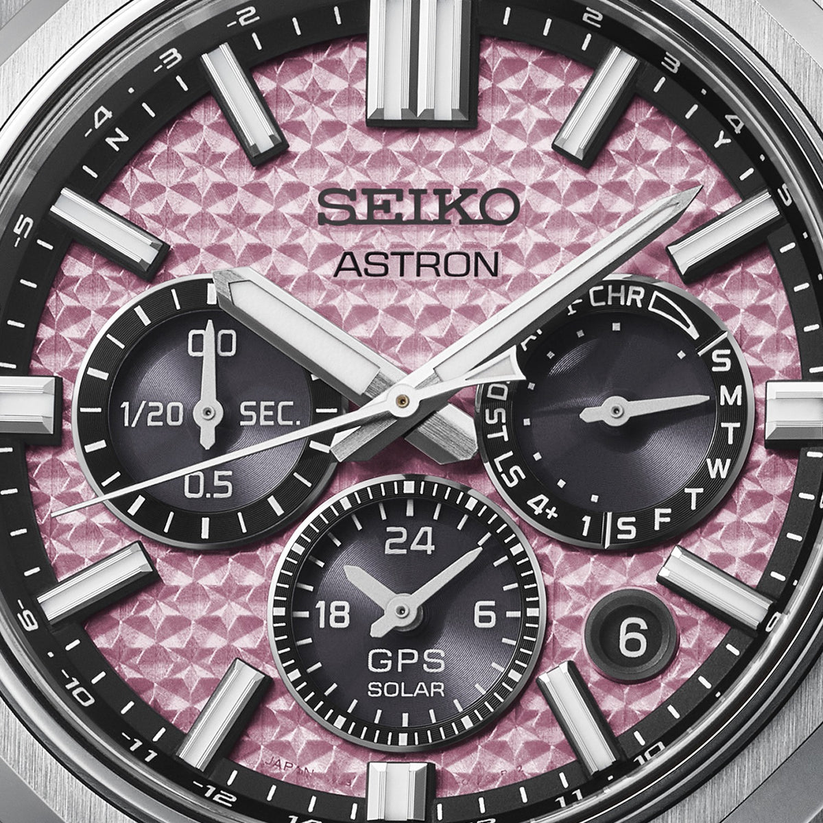 Titanium GPS Solar Limited Edition Watch Crystal Pink HAB006J1