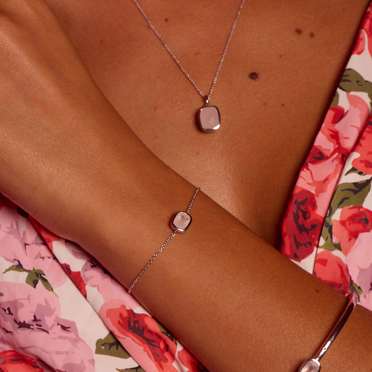 Hot Diamonds Rose Quartz Silver Slider Bracelet DL734 Media