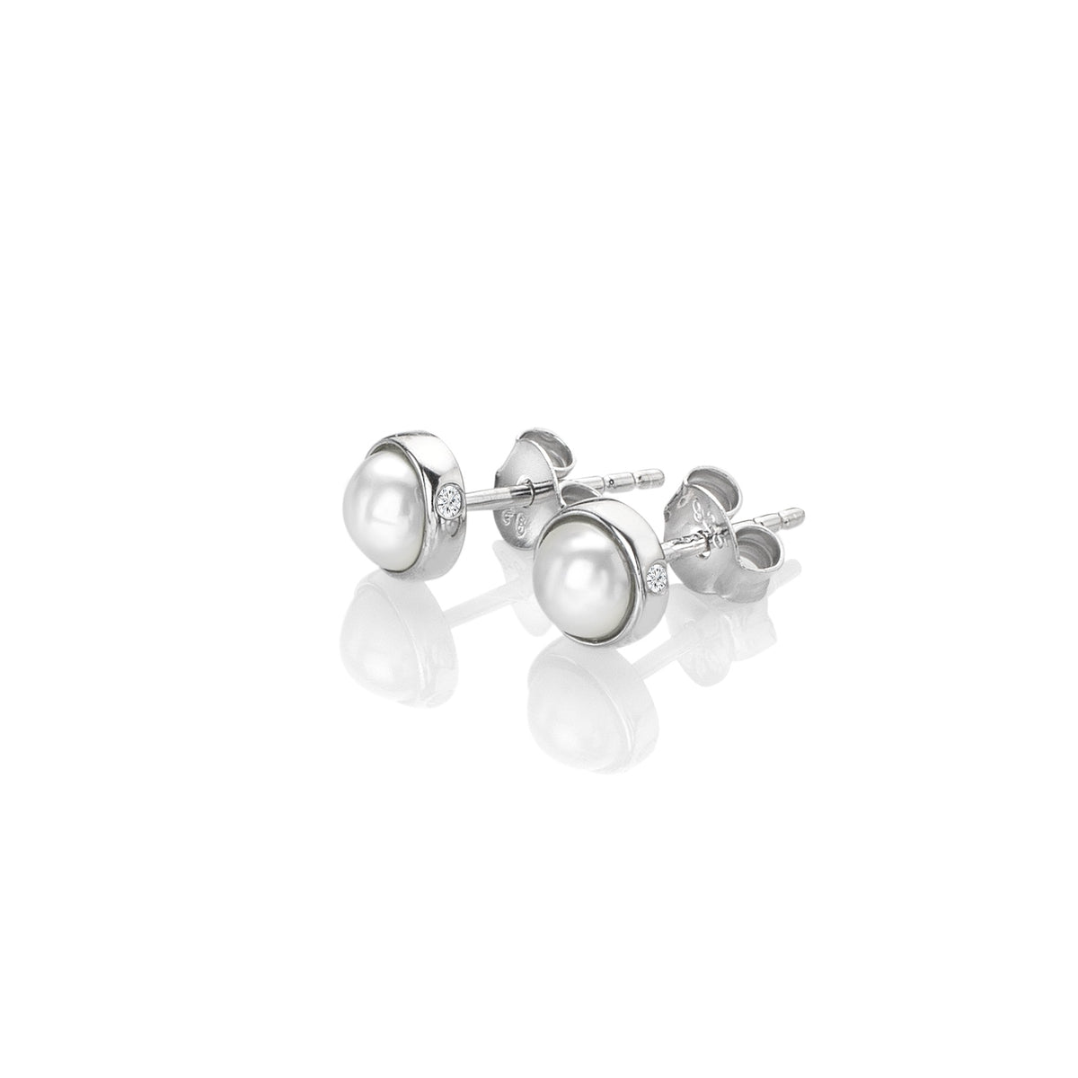 Hot Diamonds Sterling Silver Ladies Amulets Freshwater Pearl and Diamond Stud Earrings